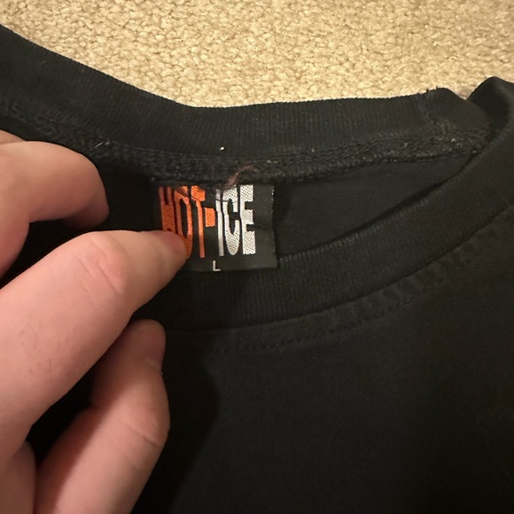 WWE Superstars T-Shirt from the 2000’s - Picture 4 of 9